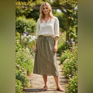 J CREW Elegant Crinkled Tan Women's Skirt, L